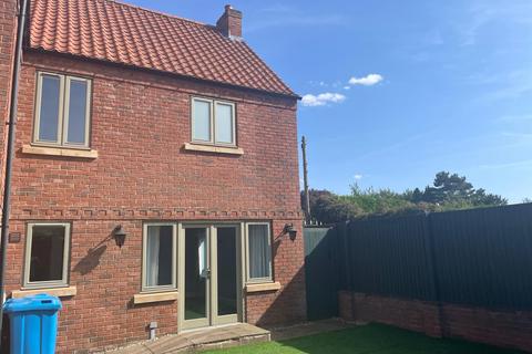 5 bedroom detached house to rent, Welwyn Close, East Markham, NEWARK