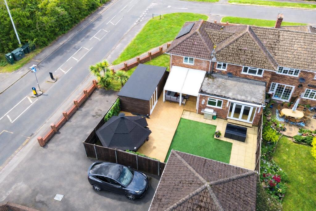 Dark Lane, Tilehurst, Reading, Berkshire, RG31 – pohled 2