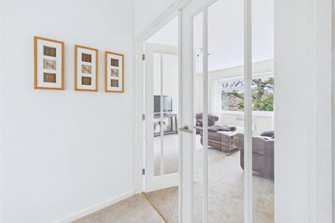2 bedroom flat for sale, Queen Victoria Road, Totley, Sheffield