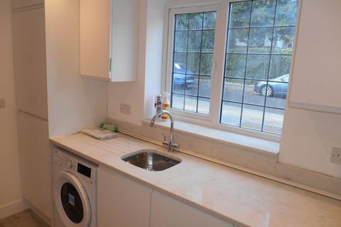1 bedroom maisonette to rent, NASCOT WOOD WD17