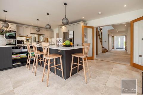 5 bedroom chalet for sale, The Rosery, Norwich NR14