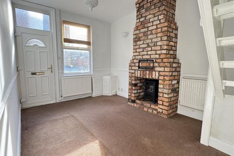 2 bedroom terraced house to rent, Oak Street, York