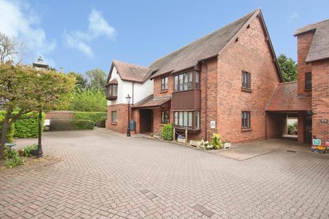 2 bedroom retirement property for sale, Castle Gate Mews, Warwick