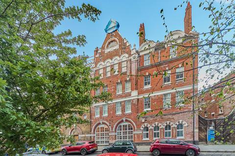 Renfrew Road, Kennington, London, SE11