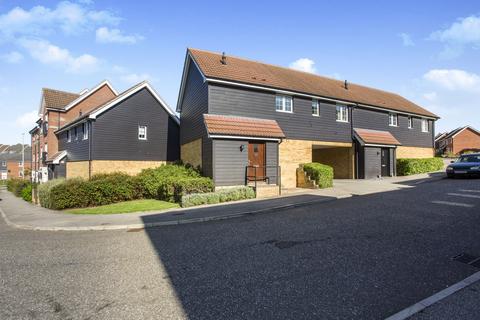 2 bedroom flat to rent, Kittiwake Court, Stowmarket, IP14