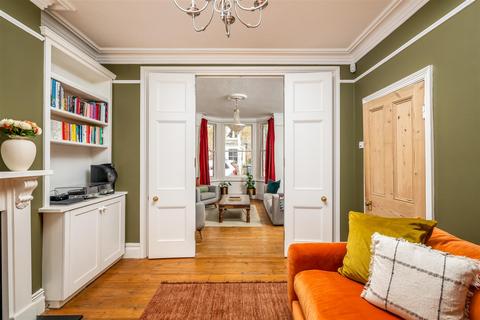 5 bedroom detached house for sale, Waterloo Road, Bedford