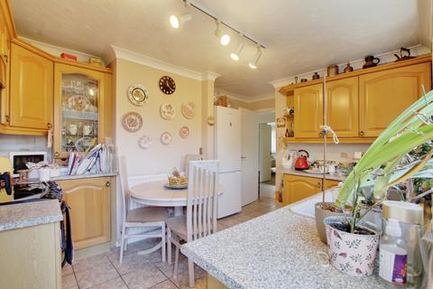 2 bedroom detached bungalow for sale, Woodside, Chatteris