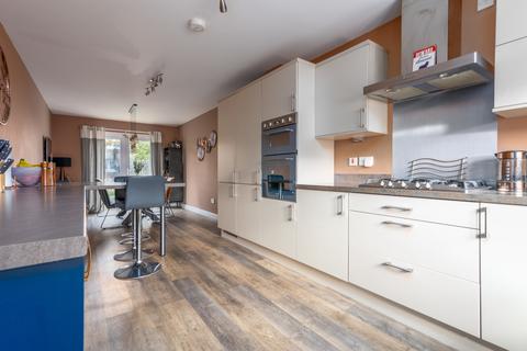 4 bedroom link detached house for sale, McLeod Road, Clackmannanshire FK10