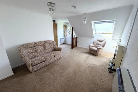 undefined, Vallis Close