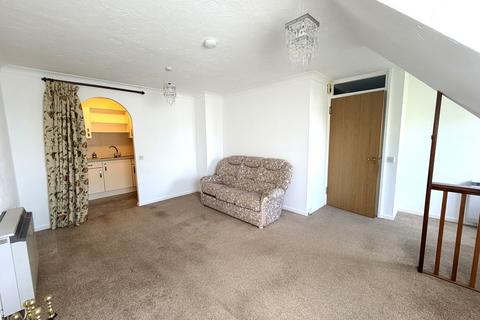 1 bedroom flat for sale, Vallis Close