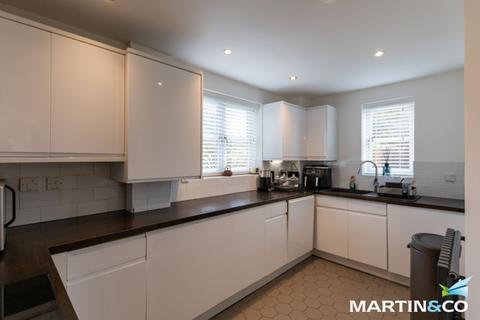 2 bedroom apartment for sale, Cavendish Court, Oakhill Close, Harborne, B17