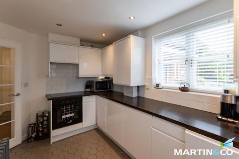 2 bedroom apartment for sale, Cavendish Court, Oakhill Close, Harborne, B17