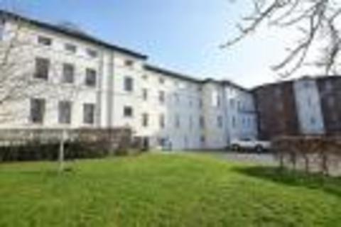 2 bedroom apartment to rent, The Crescent, Gloucester