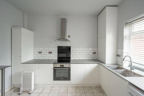 3 bedroom terraced house for sale, Park Street, Worksop, S80 1HW