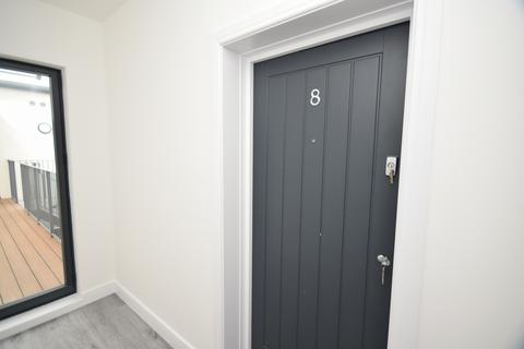 2 bedroom flat to rent, Town Centre, Hatfield AL10