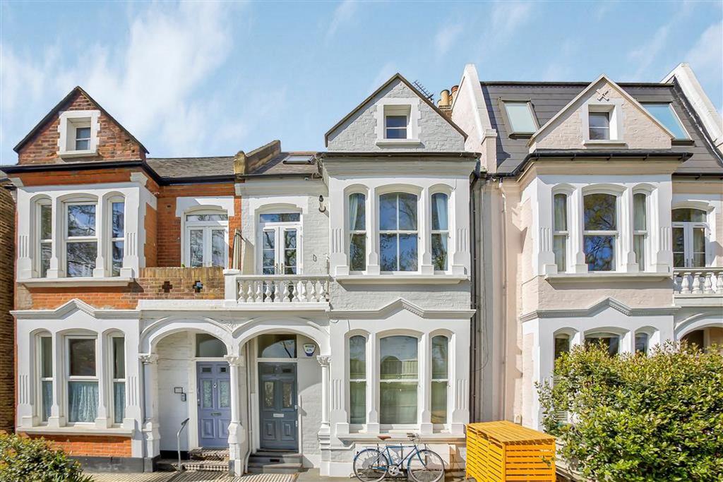 Rocks Lane, London SW13 1 bed flat for sale - £415,000
