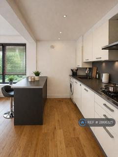1 bedroom flat to rent, Drummond St, London, NW1