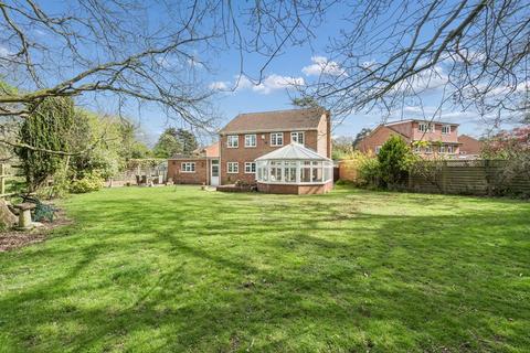 4 bedroom detached house for sale, Woodland Glade, Farnham Common