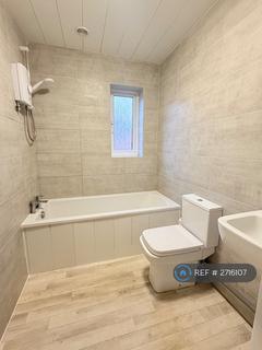 3 bedroom semi-detached house to rent, Ripon St, Preston, PR1
