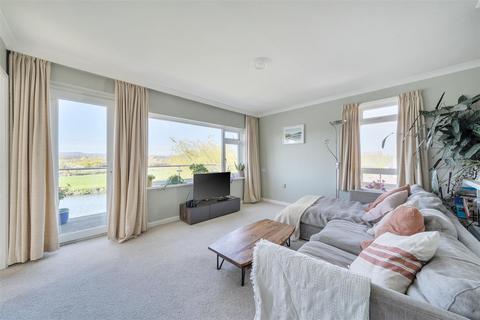 3 bedroom semi-detached house for sale, Countess Wear Road, Exeter