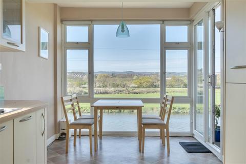 3 bedroom semi-detached house for sale, Countess Wear Road, Exeter