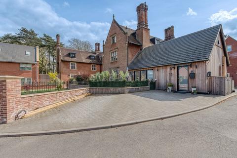 2 bedroom apartment for sale, The Lodge Drive, Drayton
