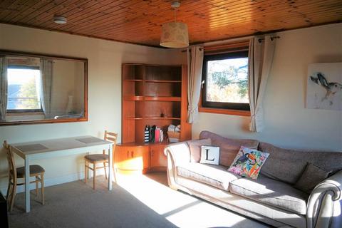 2 bedroom maisonette to rent, 241 Dochart Terrace, ,