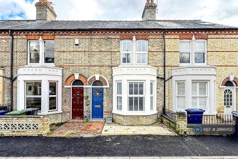 4 bedroom terraced house to rent, Marshall Road, Cambridge, CB1