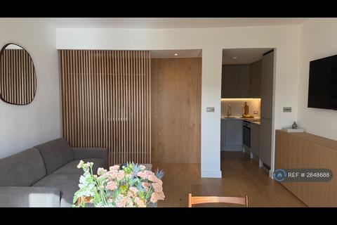 1 bedroom flat to rent, Belsize Avenue, London, NW3