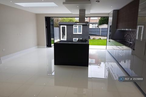 4 bedroom semi-detached house to rent, Burnley Road, London, NW10