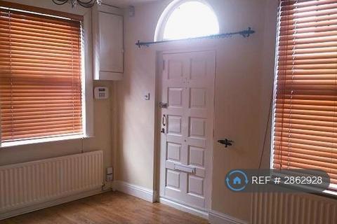2 bedroom terraced house to rent, Heron Street, Rugeley, WS15