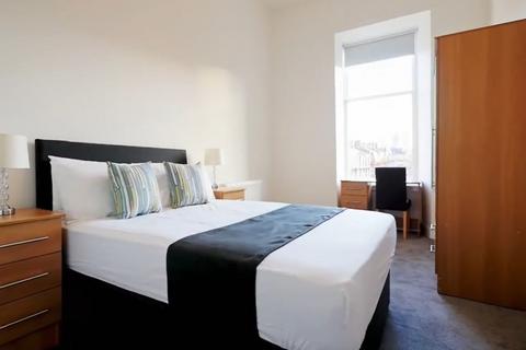 4 bedroom flat to rent, Great Western Road Woodlands, Glasgow G4