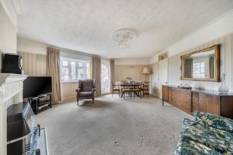 3 bedroom apartment for sale, Waterloo Road, Penylan, Cardiff