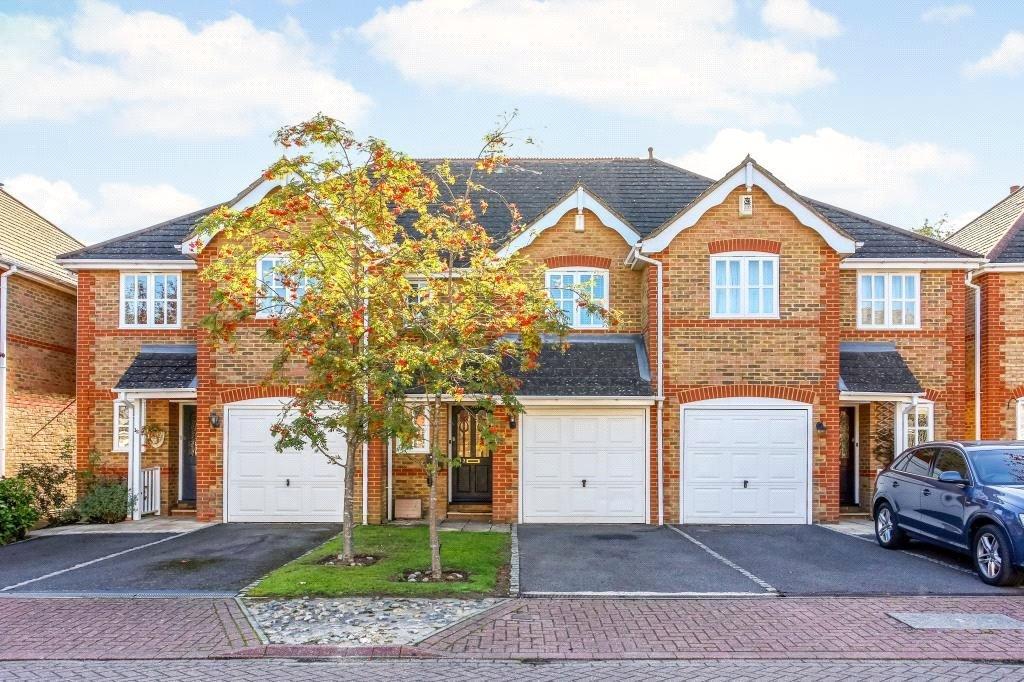 3 bedroom terraced house for sale in Berkshire on OnTheMarket
