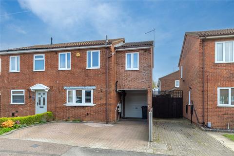 4 bedroom semi-detached house for sale, Linbridge Way, Bedfordshire LU2