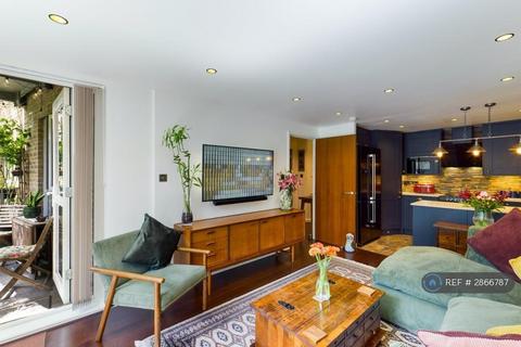 2 bedroom flat to rent, Fazeley Court, London, W9