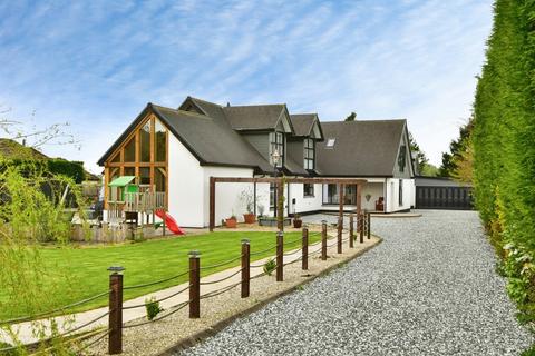 4 bedroom detached house for sale, Bemersley Road, Stoke-on-Trent, Staffordshire, ST6