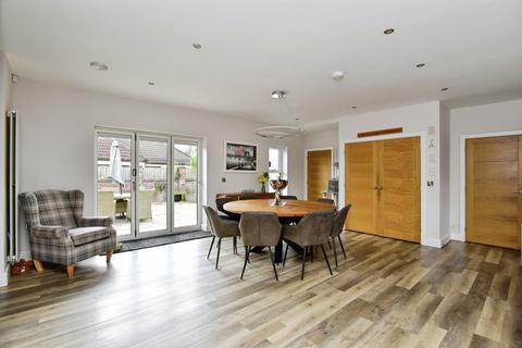 4 bedroom detached house for sale, Bemersley Road, Stoke-on-Trent, Staffordshire, ST6