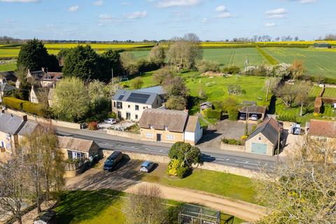 3 bedroom cottage for sale, Main Road, Whitwell, LE15
