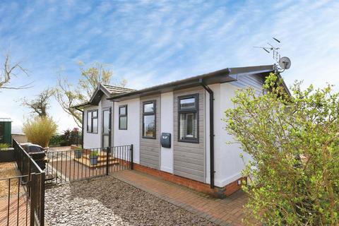 2 bedroom park home for sale, Earls Ditton Lane, Hopton Wafers, Kidderminster