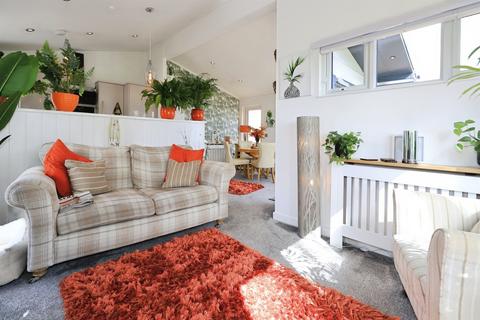 2 bedroom park home for sale, Earls Ditton Lane, Hopton Wafers, Kidderminster