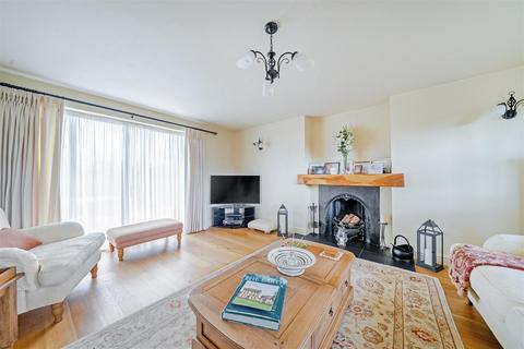 4 bedroom detached house for sale, Sarn, Nr Malpas.