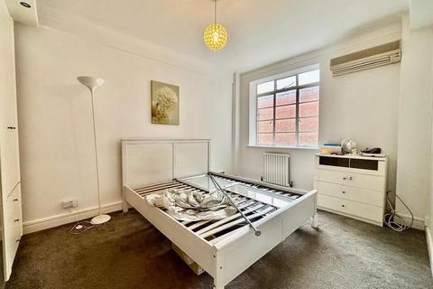 1 bedroom flat to rent, Adelaide Road, London