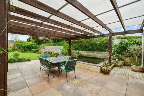 2 bedroom detached bungalow for sale, South Parade, Boston