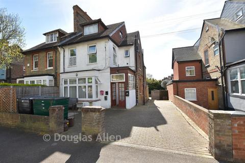 Studio for sale, 112 Grove Road, London E17