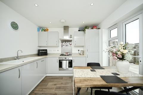 2 bedroom semi-detached house for sale, Fig Tree Crescent, Bridgwater, TA5