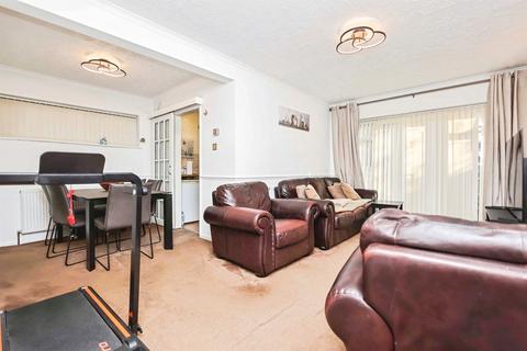 3 bedroom semi-detached house for sale, Acorn Road, Halesowen