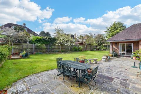 5 bedroom detached house for sale, Rubin Place, Kings Hill, West Malling, Kent