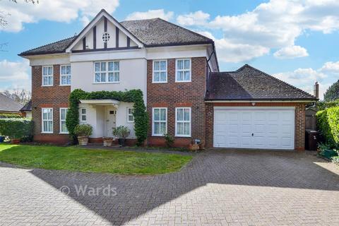 5 bedroom detached house for sale, Rubin Place, West Malling ME19