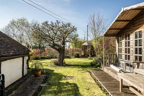 2 bedroom bungalow for sale, The Street, West Horsley